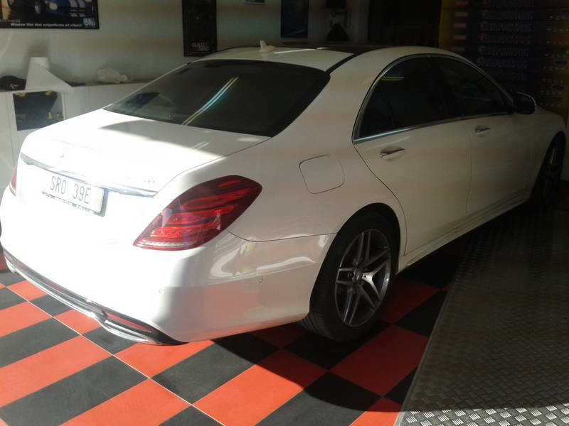 Galerija 3 - 2050.jpg